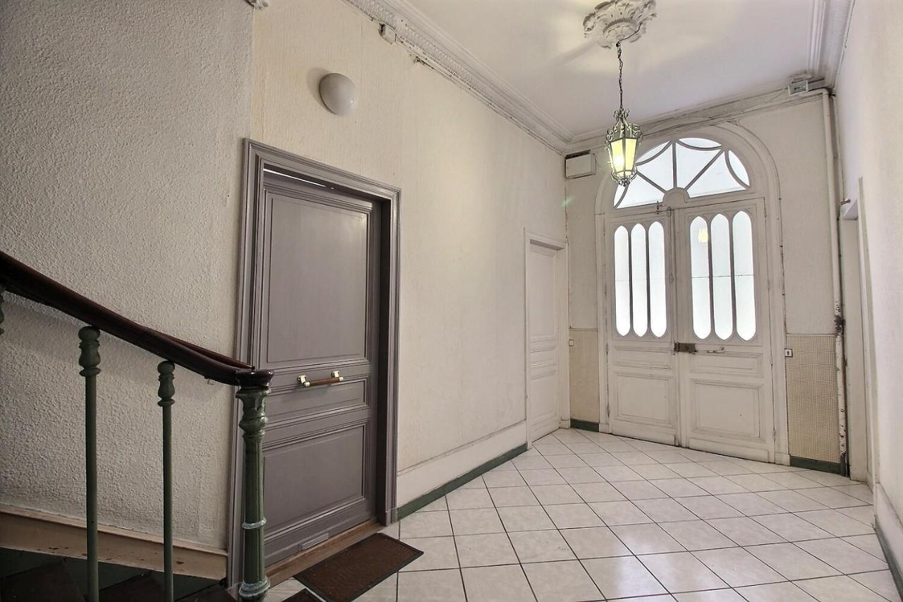 Appartement De Charme Dans Immeuble Haussmannien 佩里格 外观 照片