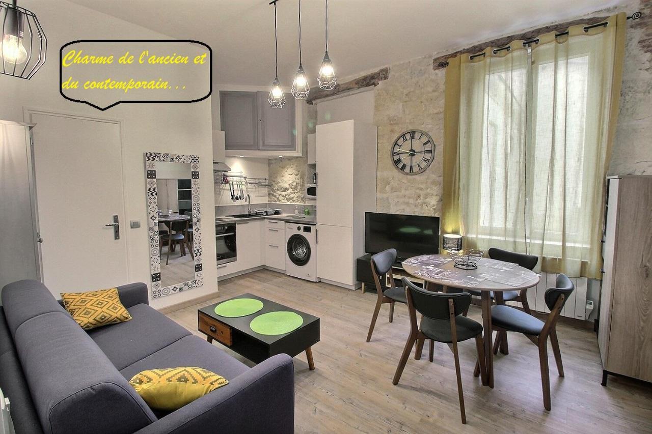 Appartement De Charme Dans Immeuble Haussmannien 佩里格 外观 照片